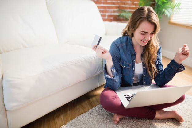 บัตรเครดิตออนไลน์