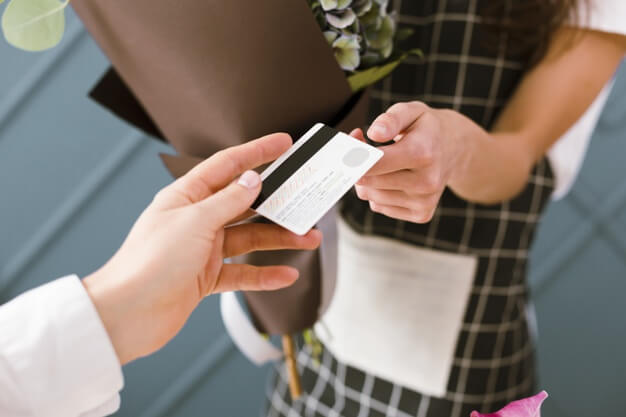 บัตรเครดิตฟรีค่าธรรมเนียม